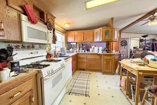 27921 Little Pleasant Dr, Underwood, MN 56586 - Photo 9
