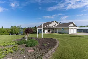 14124 E Eagle Lake Rd, Battle Lake, MN 56515 - Photo 81