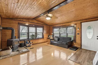 41 Bowman Street, Stewart, MN 55385 - Photo 9