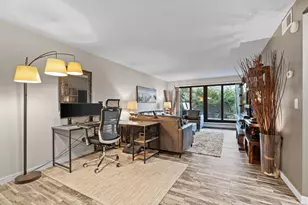 52 Groveland Terrace, Minneapolis, MN 55403 - Photo 11