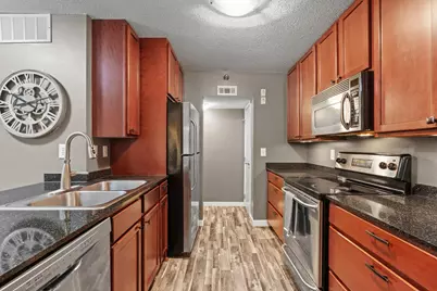 52 Groveland Terrace #108, Minneapolis, MN 55403 - Photo 7