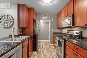 52 Groveland Terrace, Minneapolis, MN 55403 - Photo 7