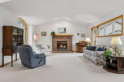 1360 Mockingbird Drive, Waconia, MN 55387 - Photo 5