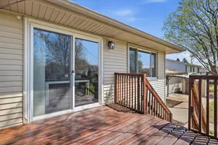 852 Cortland Dr, Apple Valley, MN 55124 - Photo 29