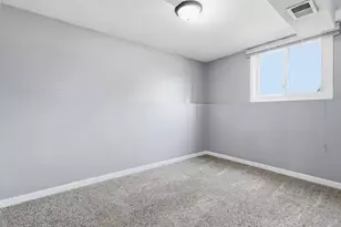 852 Cortland Dr, Apple Valley, MN 55124 - Photo 25