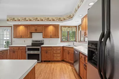 825 14th Street E, Glencoe, MN 55336 - Photo 17