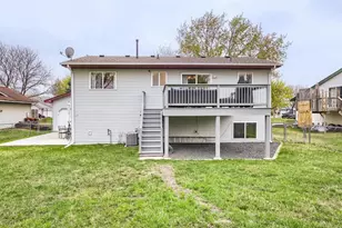 9621 Hallmark Ave S, Cottage Grove, MN 55016 - Photo 27