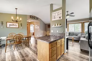 9621 Hallmark Ave S, Cottage Grove, MN 55016 - Photo 9