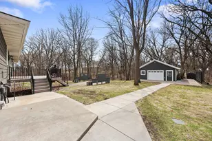 326 N Hickory St, Royalton, MN 56373 - Photo 9