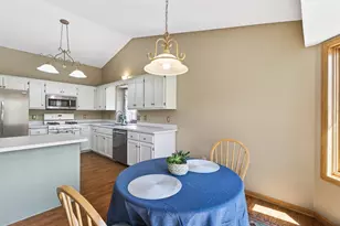 2810 Oak Ridge Dr, Monticello, MN 55362 - Photo 13