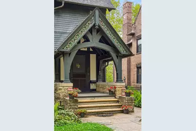 502 Grand Hill, Saint Paul, MN 55102 - Photo 1