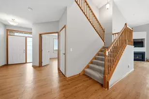 13872 Autumnwood Ct, Rosemount, MN 55068 - Photo 9