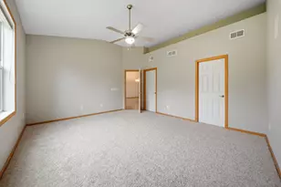 13872 Autumnwood Ct, Rosemount, MN 55068 - Photo 15