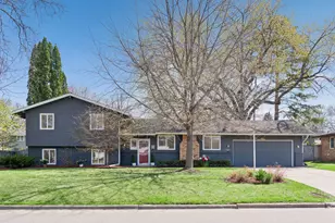 6009 Chapel Dr, Edina, MN 55439 - Photo 39