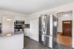6009 Chapel Dr, Edina, MN 55439 - Photo 11