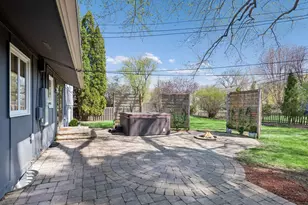 6009 Chapel Dr, Edina, MN 55439 - Photo 33
