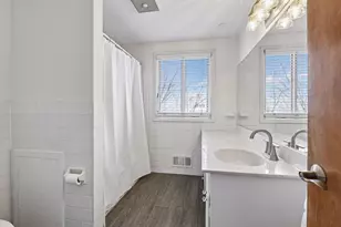 6009 Chapel Dr, Edina, MN 55439 - Photo 29
