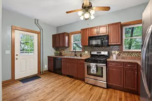 893 22nd Ave SE, Minneapolis, MN 55414 - Photo 11