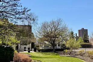 511 S 10th St, Minneapolis, MN 55404 - Photo 31