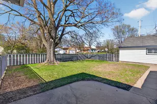 8601 1st Ave S, Bloomington, MN 55420 - Photo 5