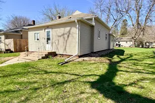 305 N Washington Ave, Fulda, MN 56131 - Photo 3
