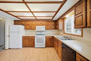 12378 Magnolia Circle NW, Coon Rapids, MN 55448 - Photo 11
