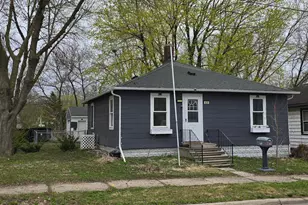 620 St Thomas Ave, Albert Lea, MN 56007 - Photo 1