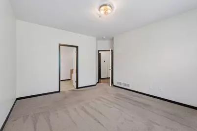 8652 Lake Riley Drive, Chanhassen, MN 55317 - Photo 21