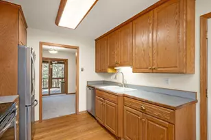 10644 Wellington Ln N, Maple Grove, MN 55369 - Photo 3