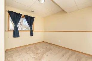 433 Braeburn Dr, Shakopee, MN 55379 - Photo 25