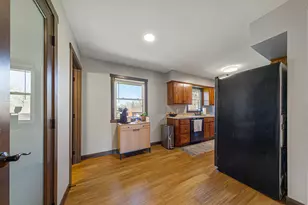 818 Lincoln Ave, Gaylord, MN 55334 - Photo 13