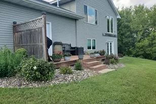 822 Deer Path, Montgomery, MN 56069 - Photo 5