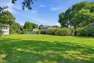 7010 W 83rd St, Bloomington, MN 55438 - Photo 15
