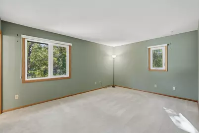 7010 W 83rd Street, Bloomington, MN 55438 - Photo 17