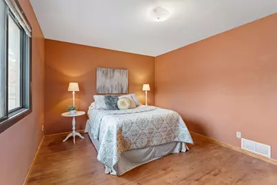 13573 Everton Avenue, Apple Valley, MN 55124 - Photo 11