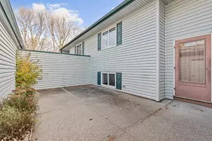 13573 Everton Ave, Apple Valley, MN 55124 - Photo 27