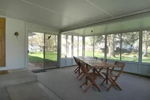 164 Linden Dr, Apple Valley, MN 55124 - Photo 19