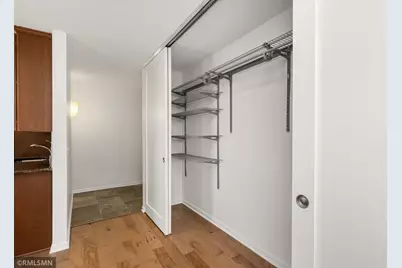 410 Groveland Avenue #1906, Minneapolis, MN 55403 - Photo 11