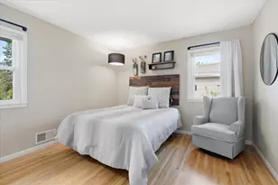 8508 Quinn Ave S, Bloomington, MN 55437 - Photo 37