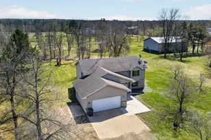 18344 N Lake Ln, Pine City, MN 55063 - Photo 19