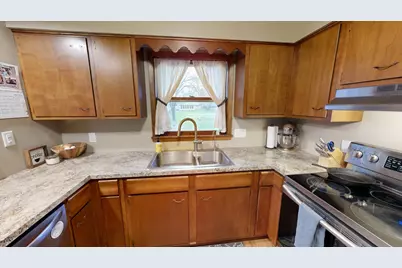 1112 15th Street SW, Willmar, MN 56201 - Photo 11