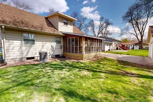 1112 15th St SW, Willmar, MN 56201 - Photo 79