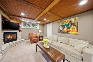 133 Park Ln, Hopkins, MN 55343 - Photo 13