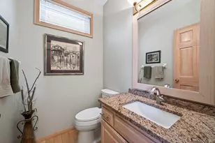 16215 37th Ave N, Plymouth, MN 55446 - Photo 31
