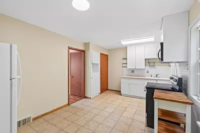 1715 37th Avenue NE, Columbia Heights, MN 55421 - Photo 11