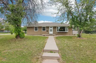 2016 W 90th St, Bloomington, MN 55431 - Photo 5
