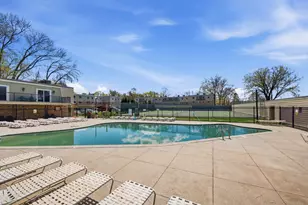 7313 W Franklin Ave, Saint Louis Park, MN 55426 - Photo 29