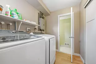7313 W Franklin Ave, Saint Louis Park, MN 55426 - Photo 23
