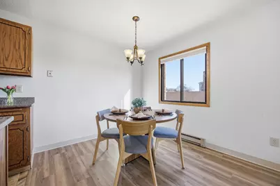 331 Prairiewood Circle S #202, Fargo,  58103 - Photo 7