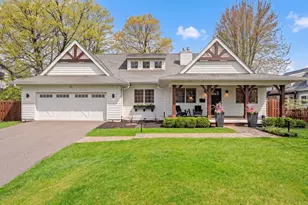 225 Broadway Ave N, Wayzata, MN 55391 - Photo 1